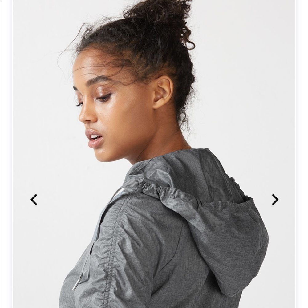 Fabletics Danielle water resistant jacket - Picture 3 of 8